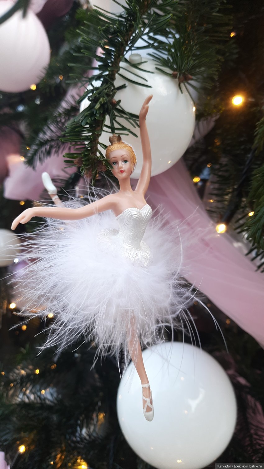 Все прекрасно в Рождество, и Москва)