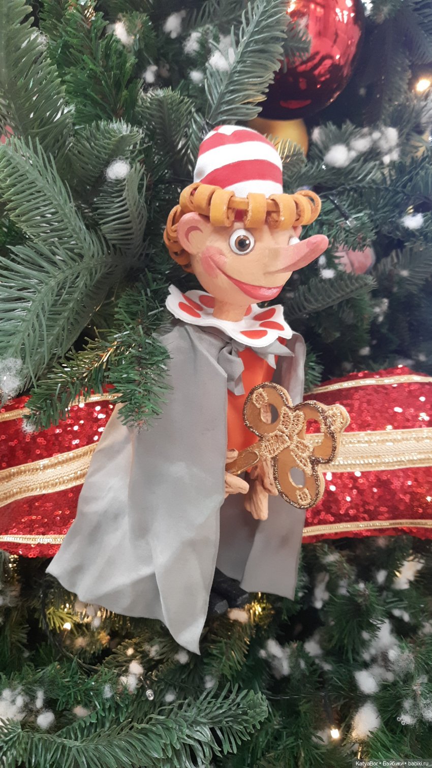 Кукольная елочка в театре Образцова и настоящий вертеп (фото 3)