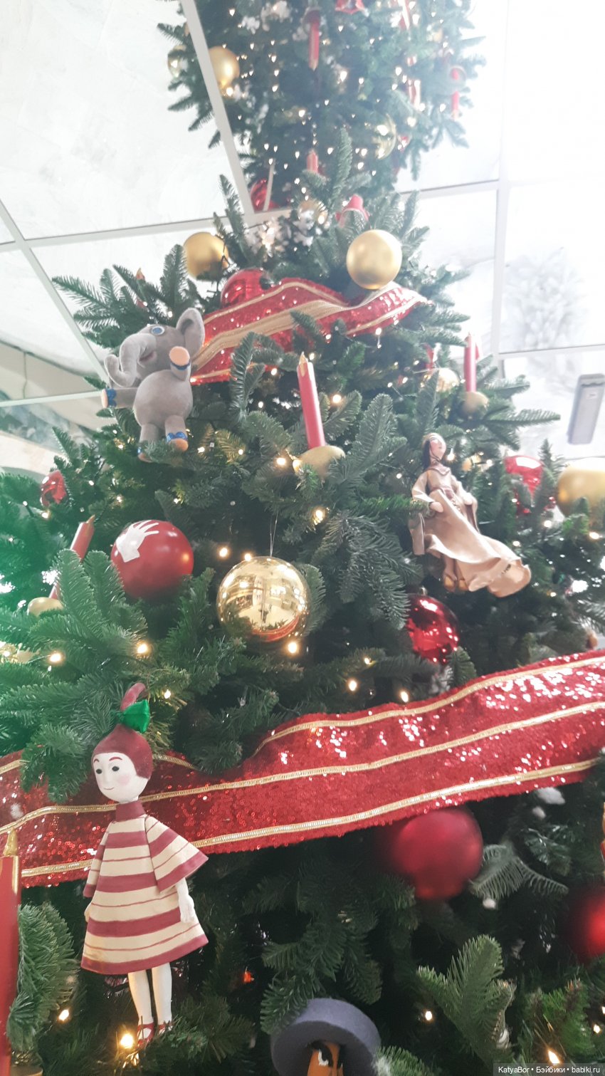 Кукольная елочка в театре Образцова и настоящий вертеп