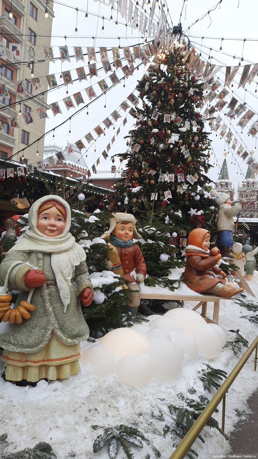 Пряничный человечек путешествует в Рождество