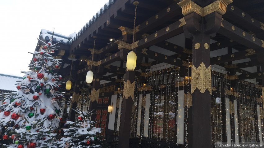 Пряничный человечек путешествует в Рождество