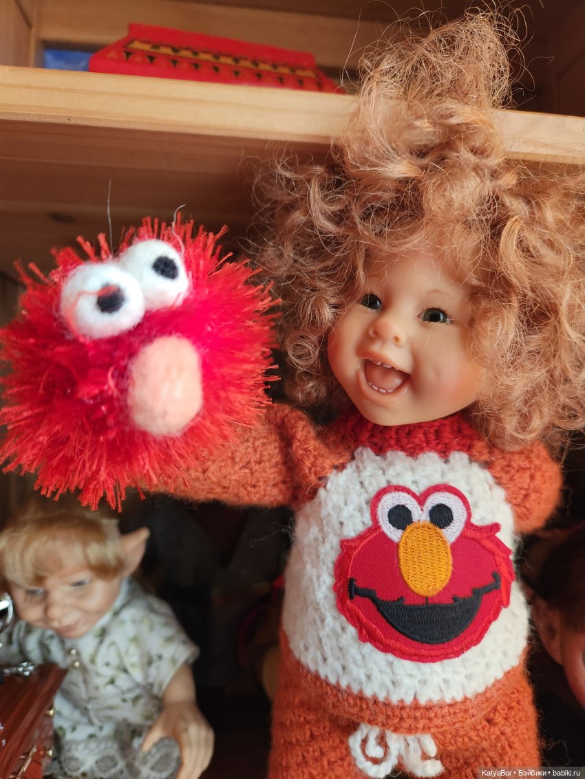 Мои куклы. Сказочная полочка