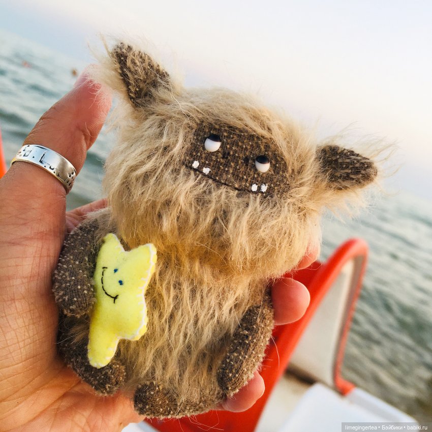 Йолли. Карманный тролль и его приданное