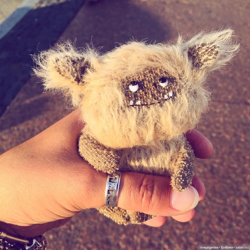 Йолли. Карманный тролль и его приданное