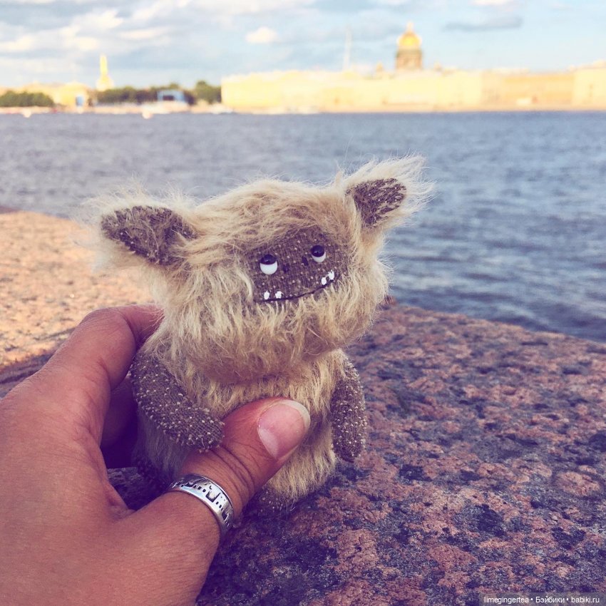 Йолли. Карманный тролль и его приданное