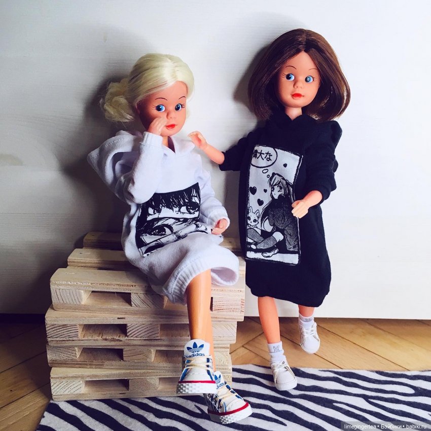 Аннушка и Мурочка, они же ANNA MOORE & THE CHAMPIONS (1975 & 1976 by Pedigree Toys)