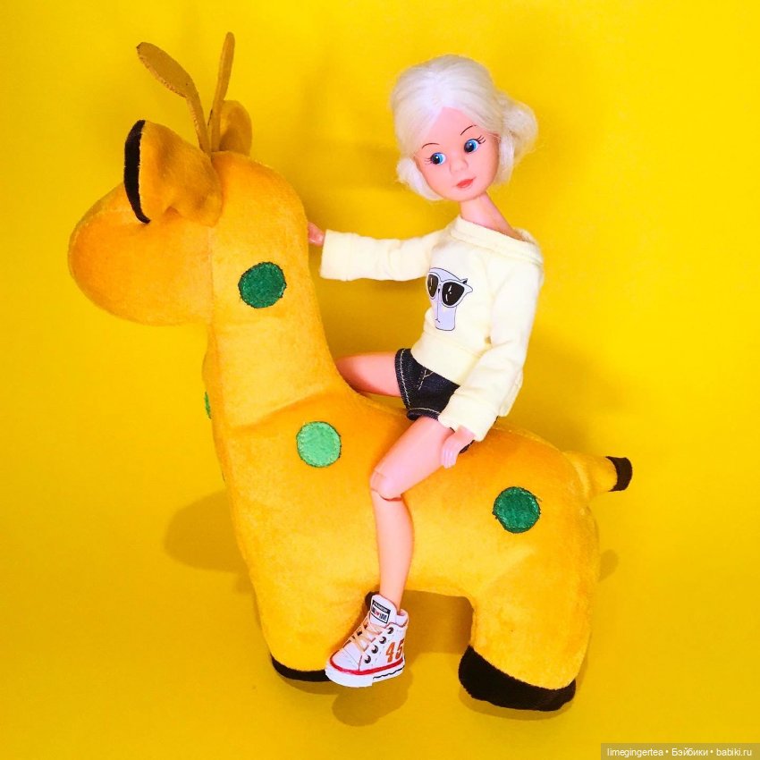 Питер из серии ANNA MOORE & THE CHAMPIONS (1975 & 1976 by Pedigree Toys)