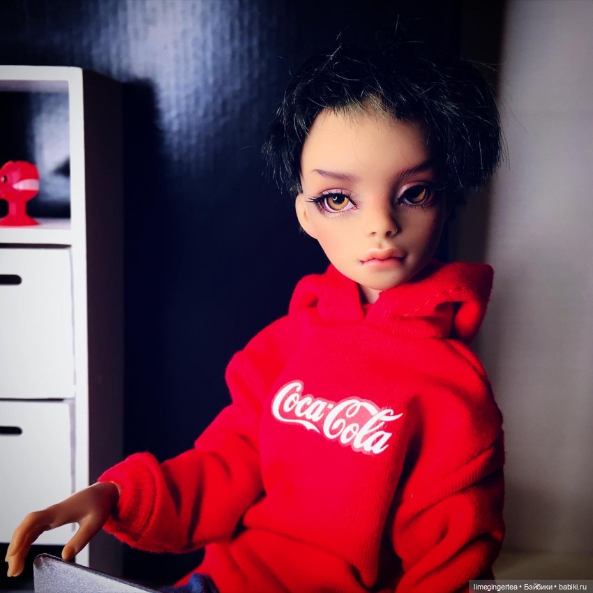 Ютари. Человек живущий в компьютере. Studio Milim Юта