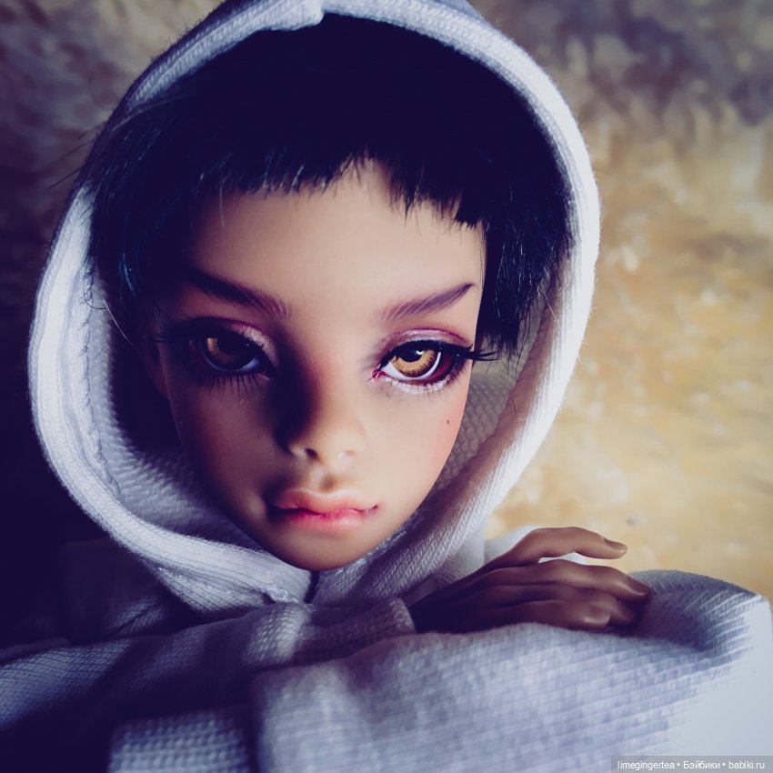 Ютари. Человек живущий в компьютере. Studio Milim Юта