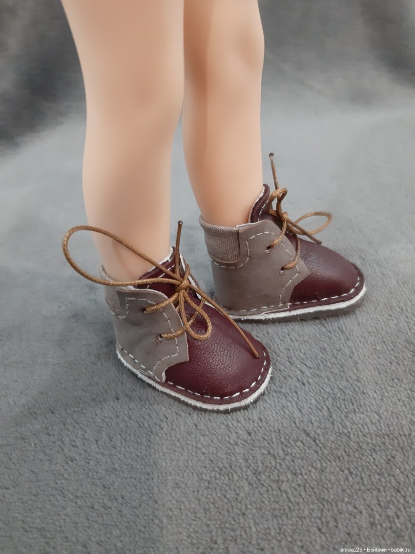 Алиджанова Анисья — Обувь для кукол фирмы Paola Reina