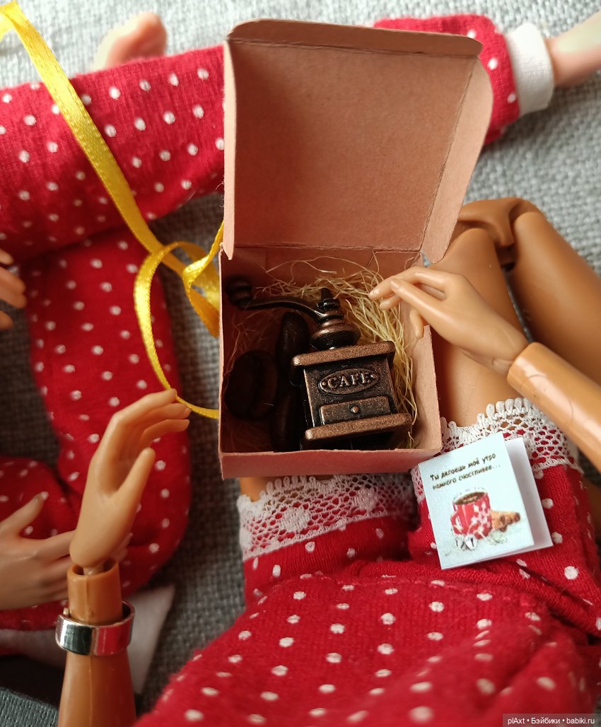 Вне истории. Для тебя — Куклы Barbie (Барби): Looks