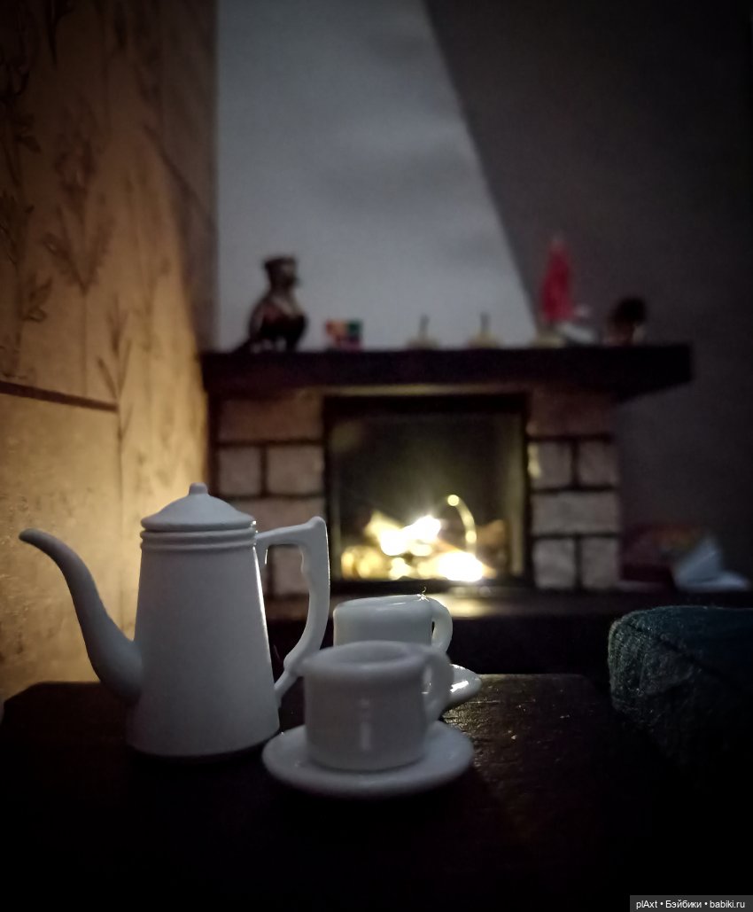 Вне истории. У камина — Куклы Barbie (Барби): Looks (фото 3)