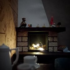 КАМИН. Кому же так приспичило...