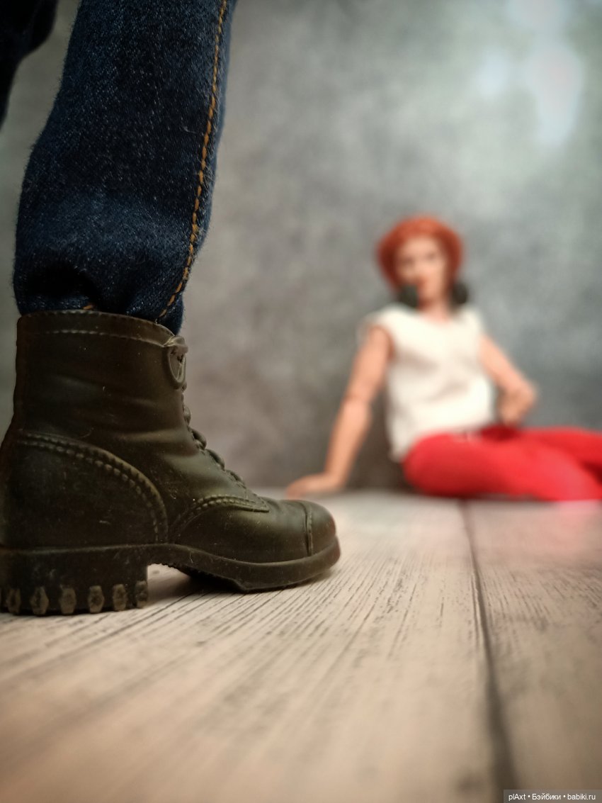 Примерка фотофона. ФиЛ — Куклы Barbie (Барби): Looks (фото 4)