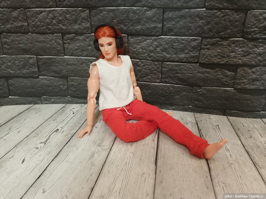 Примерка фотофона. ФиЛ — Куклы Barbie (Барби): Looks (фото 2)