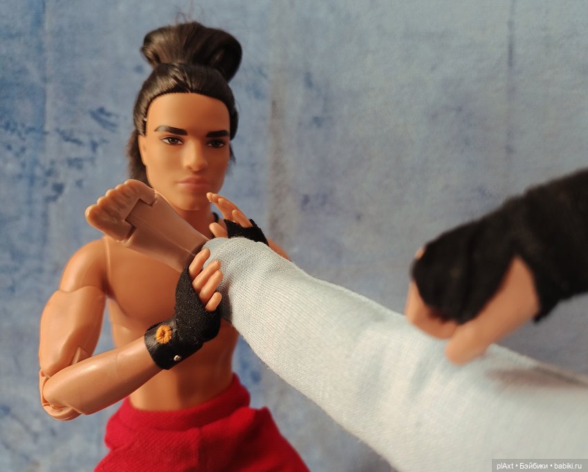 Бой для флэшмоба — Куклы Barbie (Барби): Looks