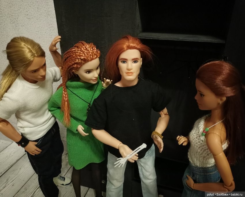 Шкаф с — Куклы Barbie (Барби): Looks (фото 10)
