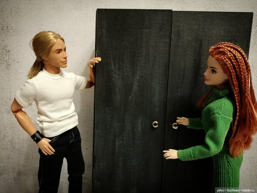 Шкаф с — Куклы Barbie (Барби): Looks (фото 4)