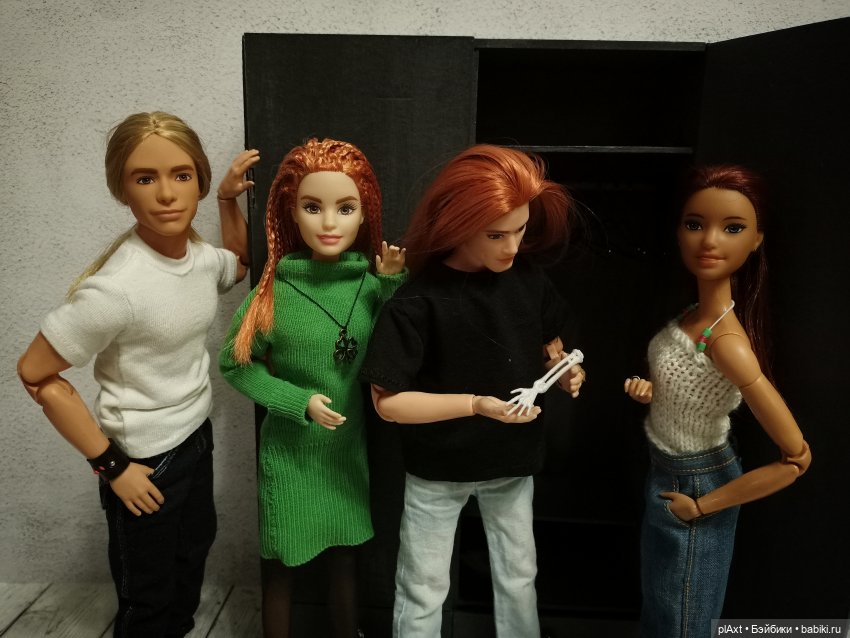 Шкаф с — Куклы Barbie (Барби): Looks