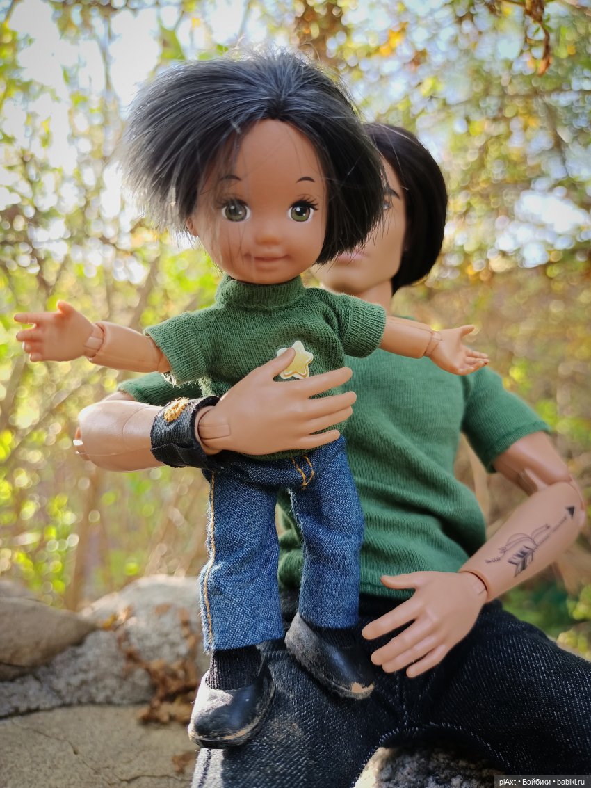 Вне истории. Пока мама нас не видит