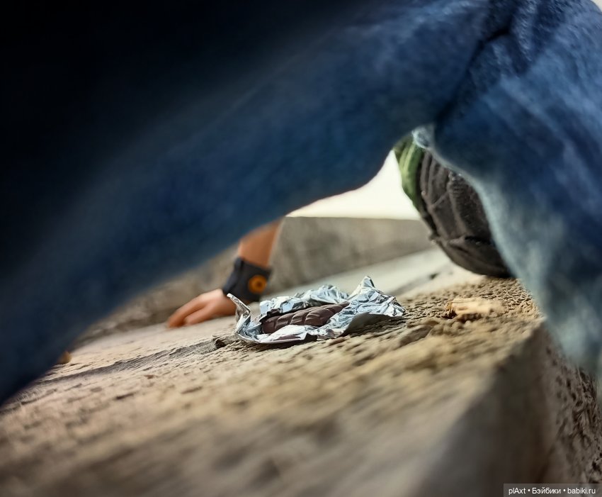 Вне истории. Пока мама нас не видит