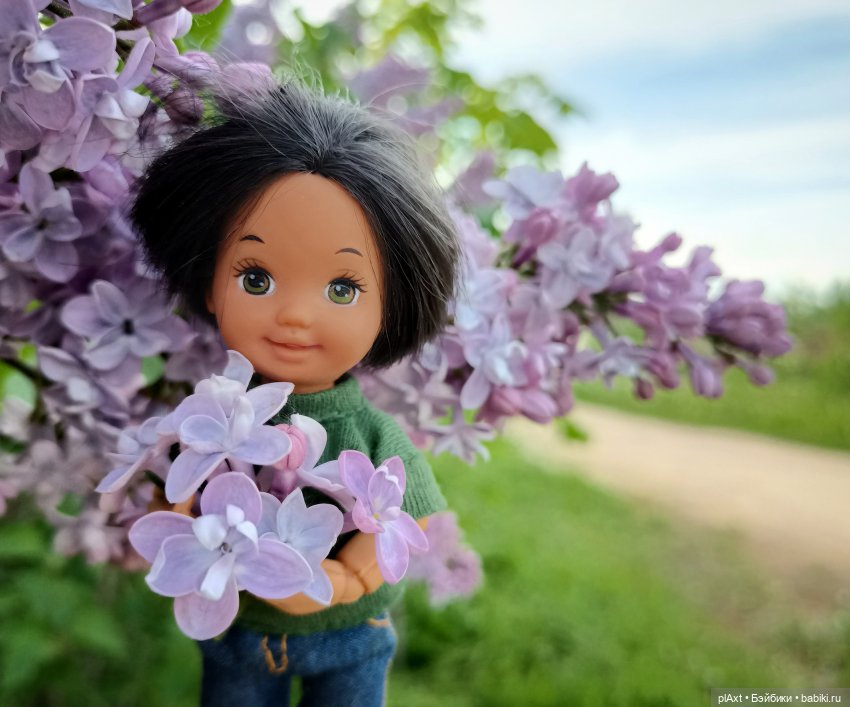 Вне истории. Пока мама нас не видит