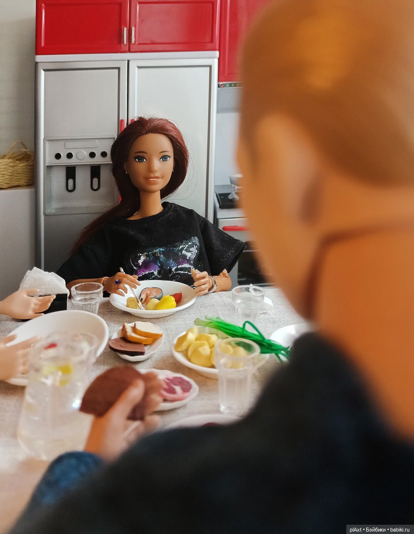 53. Кабинет. Часть 2 | Бэйбики 53. Кабинет. Часть 2 — Кукольные фотоистории и сериалы: комиксы (фото 4)