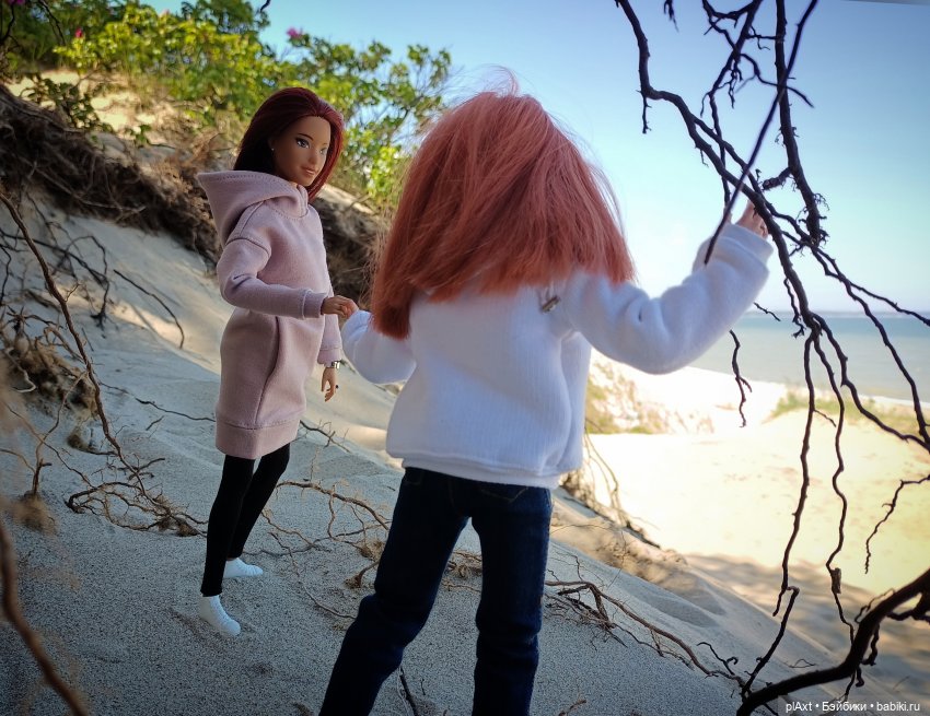 Вне истории. Мёд и Балтика. День 1. Ознакомление