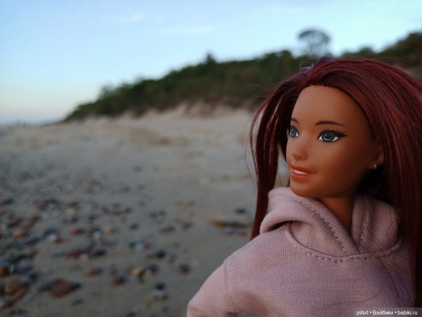 Вне истории. Мёд и Балтика. День 1. Ознакомление