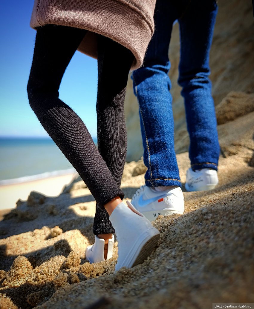 Вне истории. Мёд и Балтика. День 1. Ознакомление