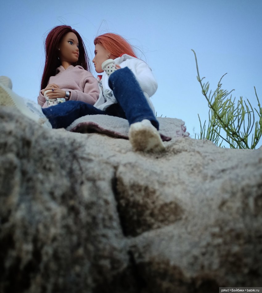 Вне истории. Мёд и Балтика. День 1. Ознакомление