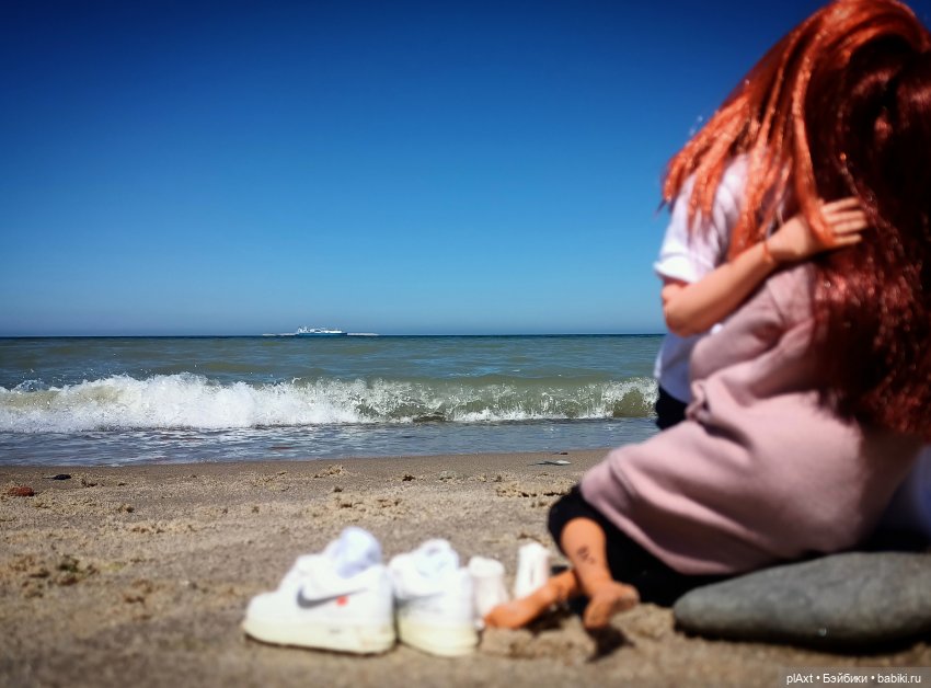 Вне истории. Мёд и Балтика. День 1. Ознакомление