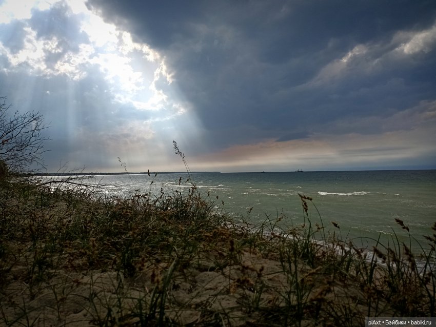 Вне истории. Мёд и Балтика. День 2. Шляпка