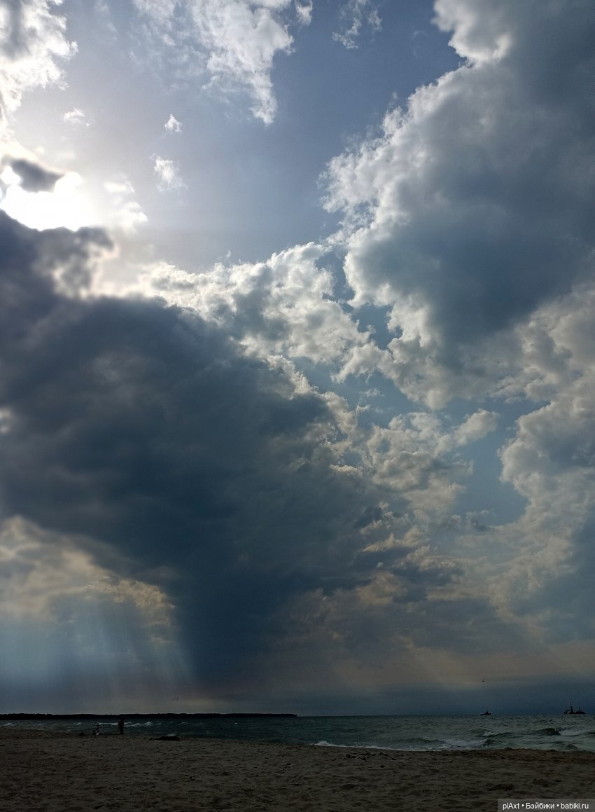 Вне истории. Мёд и Балтика. День 2. Шляпка