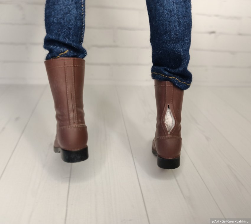 Мужская обувь: Али и брелоки