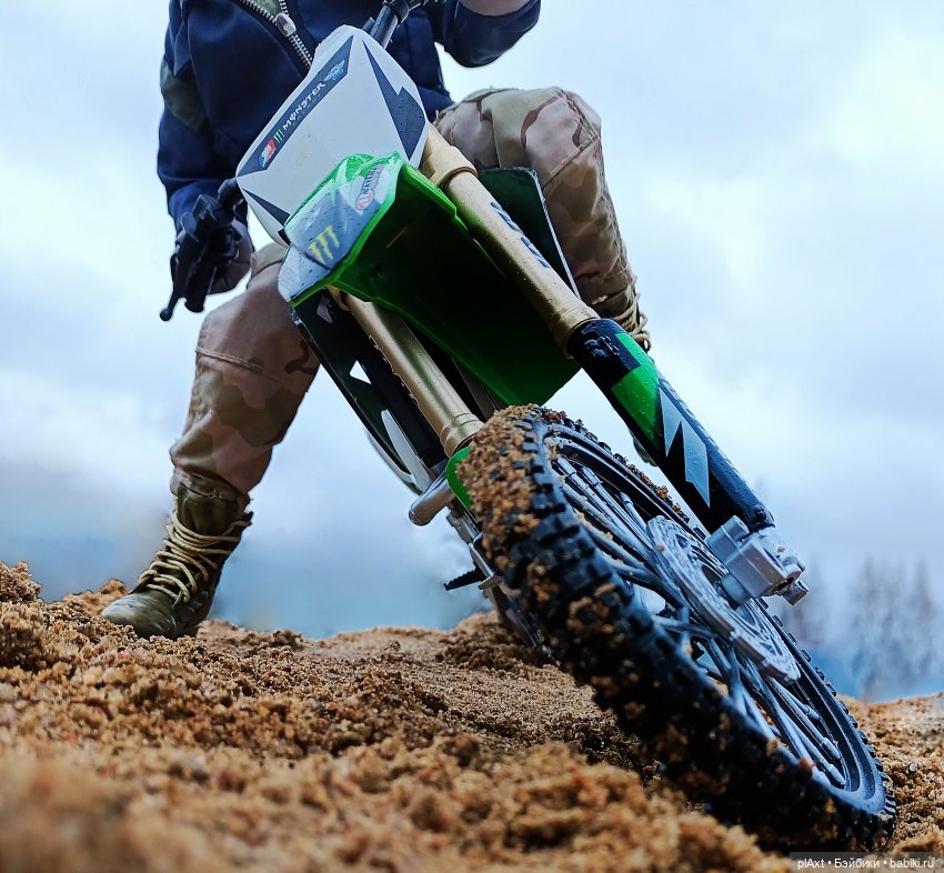 "Я хочу оставить тебя — Куклы Barbie (Барби): Looks