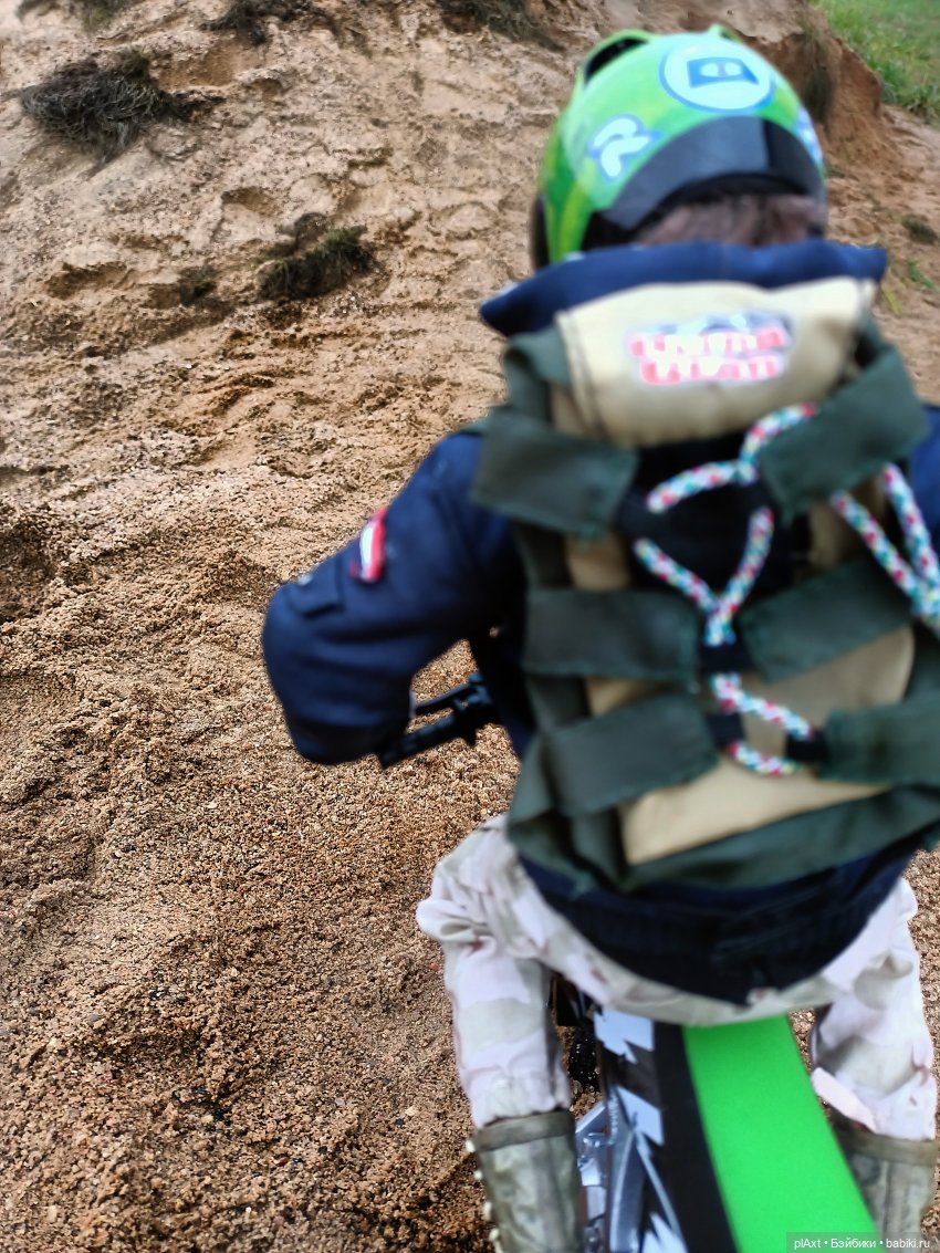 "Я хочу оставить тебя — Куклы Barbie (Барби): Looks (фото 6)