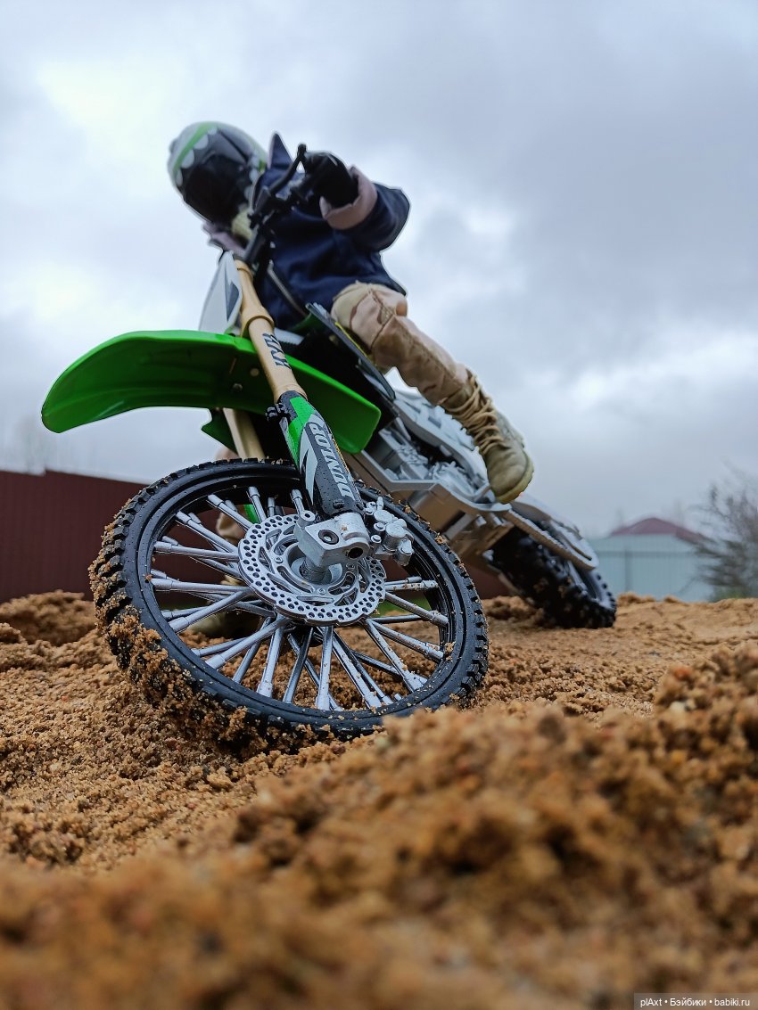 "Я хочу оставить тебя — Куклы Barbie (Барби): Looks