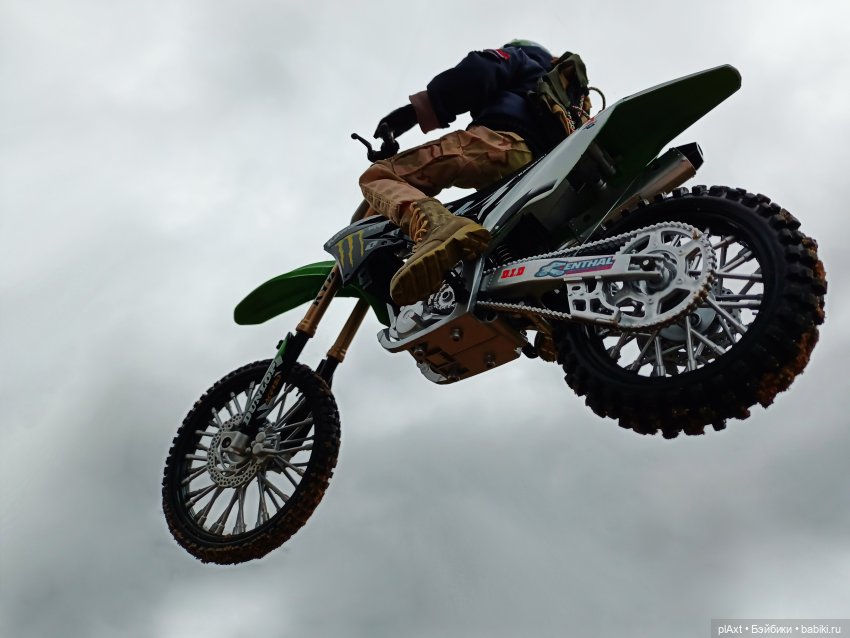 "Я хочу оставить тебя — Куклы Barbie (Барби): Looks