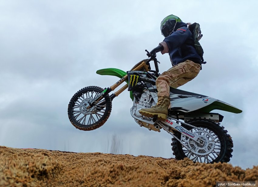 "Я хочу оставить тебя — Куклы Barbie (Барби): Looks