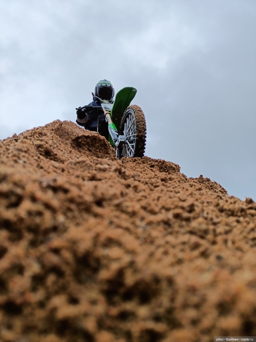 "Я хочу оставить тебя — Куклы Barbie (Барби): Looks