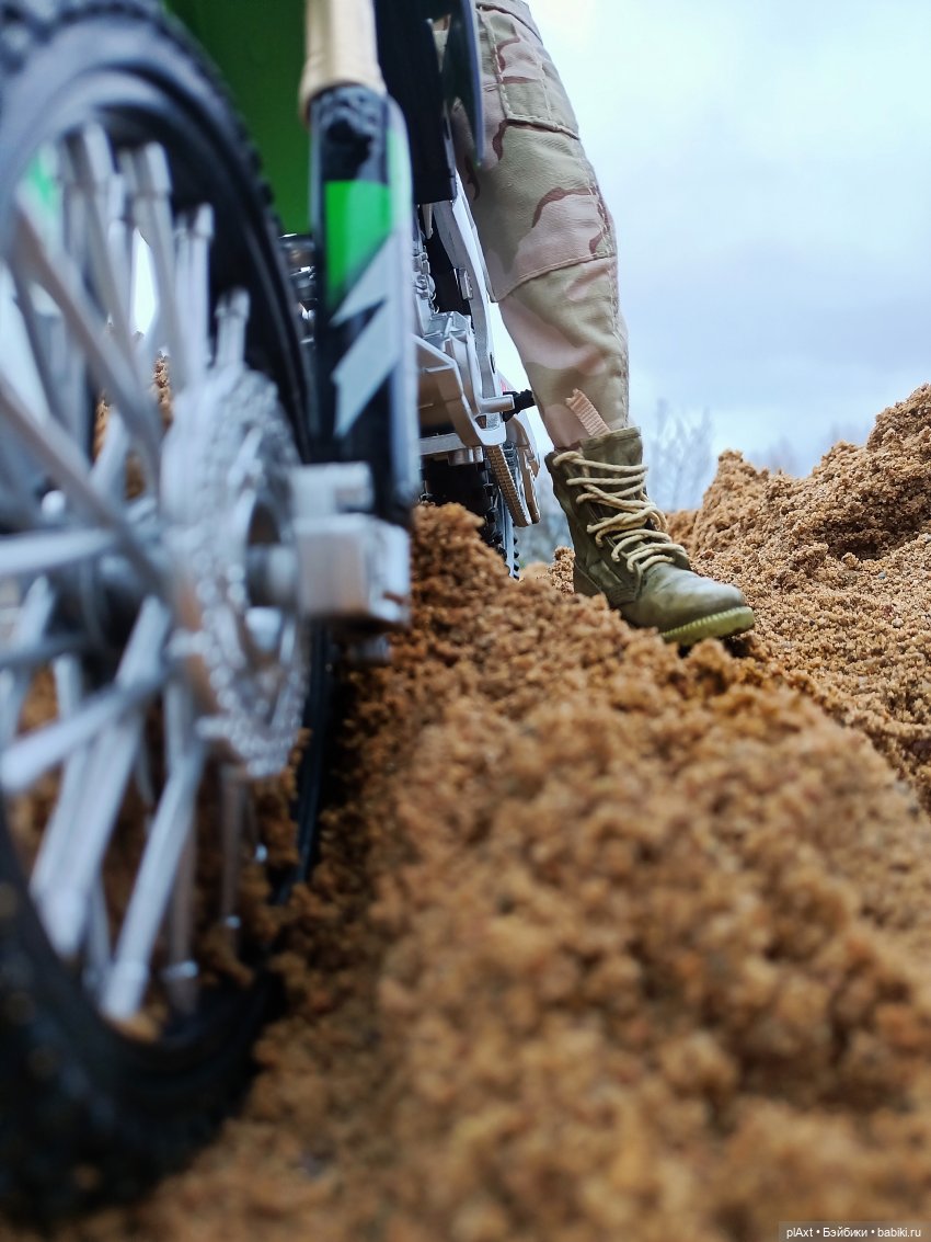 "Я хочу оставить тебя — Куклы Barbie (Барби): Looks (фото 2)