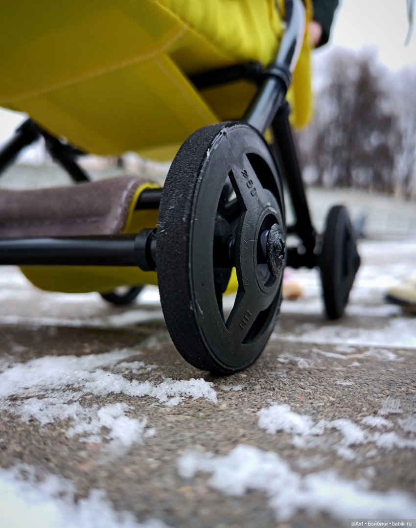 Вне истории. Обкатка — Куклы Barbie (Барби): Looks (фото 2)