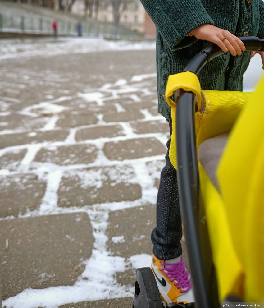 Вне истории. Обкатка — Куклы Barbie (Барби): Looks (фото 8)