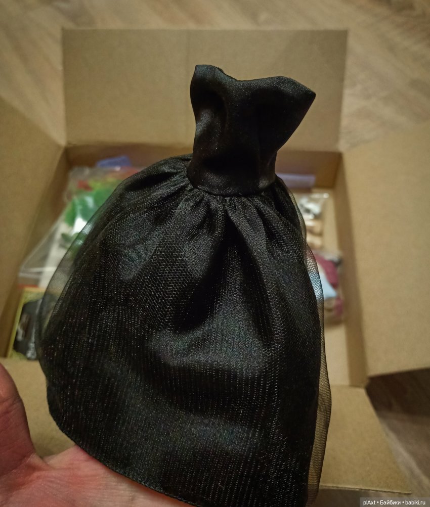 Лови подарочек! 🎁 Хвасты — Новый год и Рождество: праздничные фото кукол (фото 3)