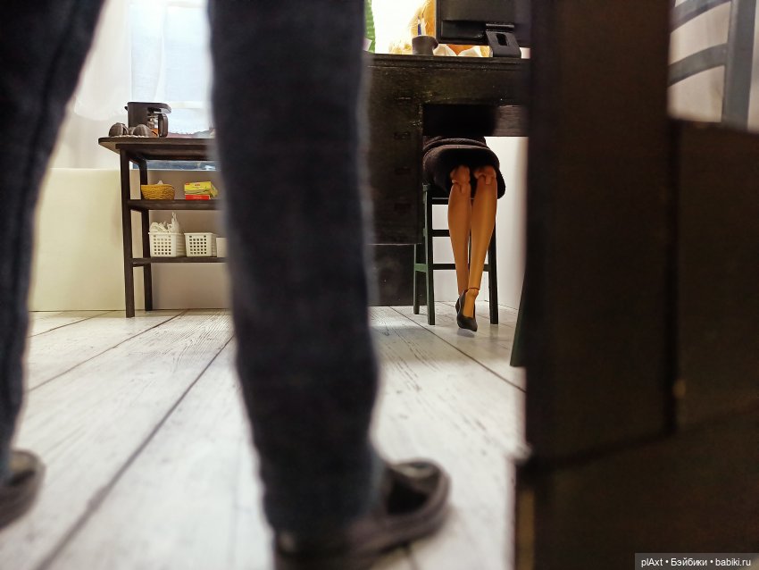 68. Серёжка (слегка 18+)))