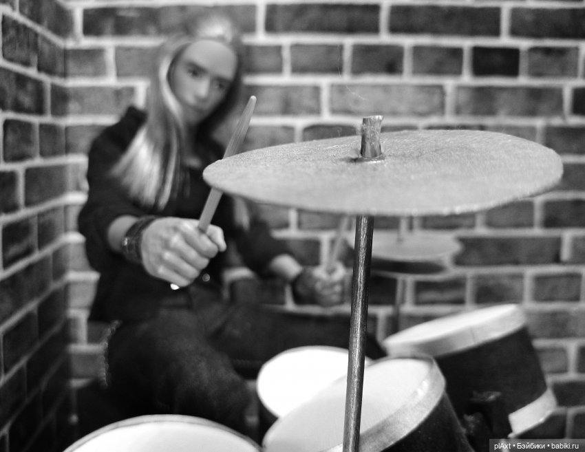 MadFox. The Sound of Silence (Simon & Garfunkel - cover by Disturbed)