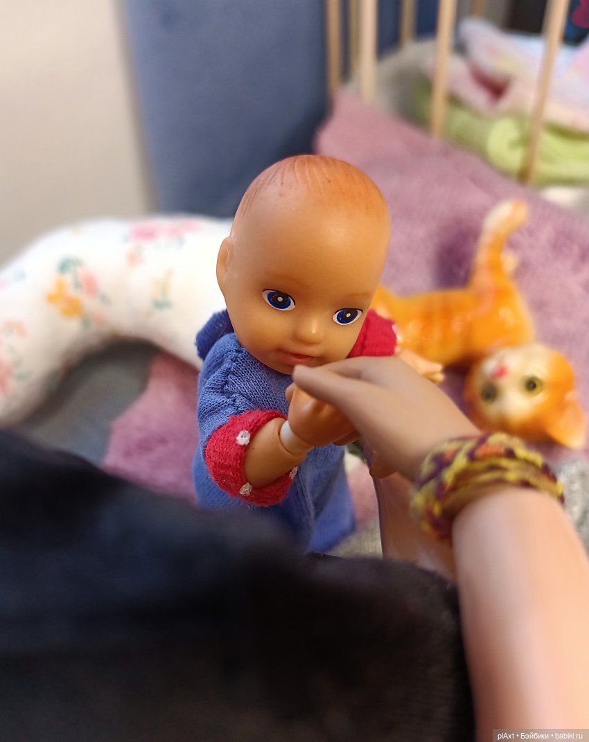 Вне истории. Блинчики — Куклы Barbie (Барби): Looks (фото 4)