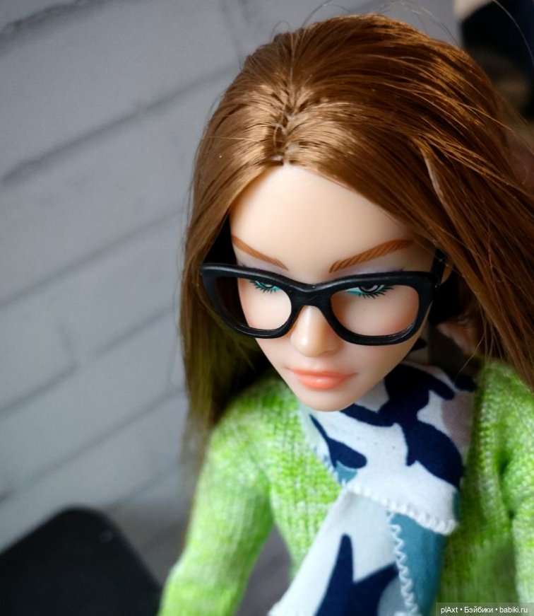 72. "...можно просто Ника"