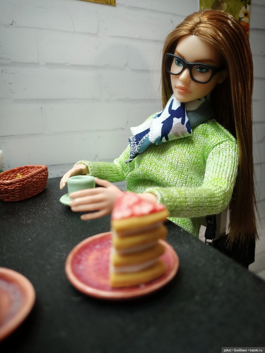 72. "...можно просто Ника"